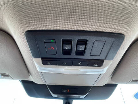 2022 Nissan Pathfinder Platinum