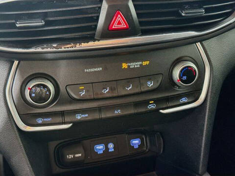 2019 Hyundai Santa Fe SE 2.4L