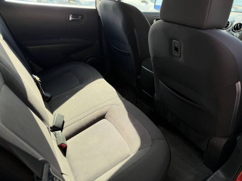 2011 Nissan Rogue S