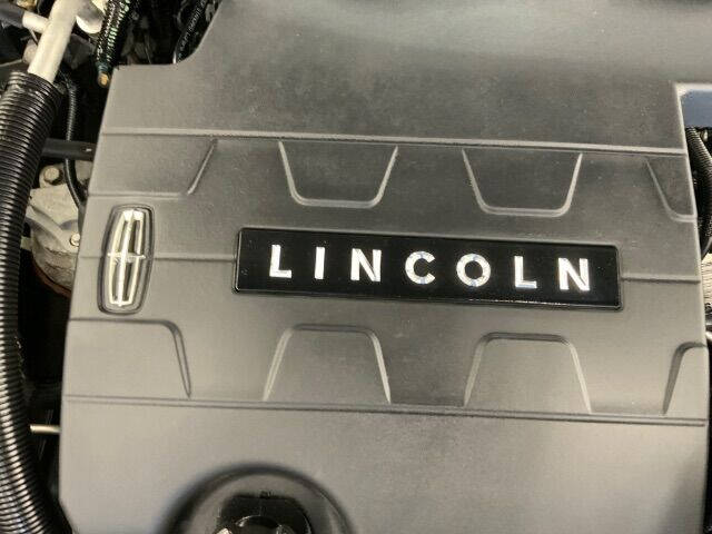 2014 Lincoln MKS