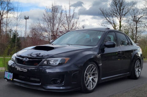 2013 Subaru Impreza for sale at CLEAR CHOICE AUTOMOTIVE in Milwaukie OR