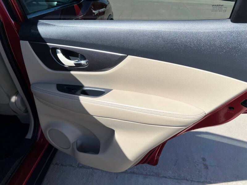 2016 Nissan Rogue S