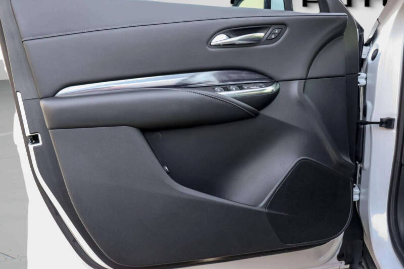 2022 Cadillac XT4 Luxury