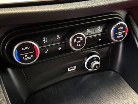 2023 Alfa Romeo Stelvio Sprint