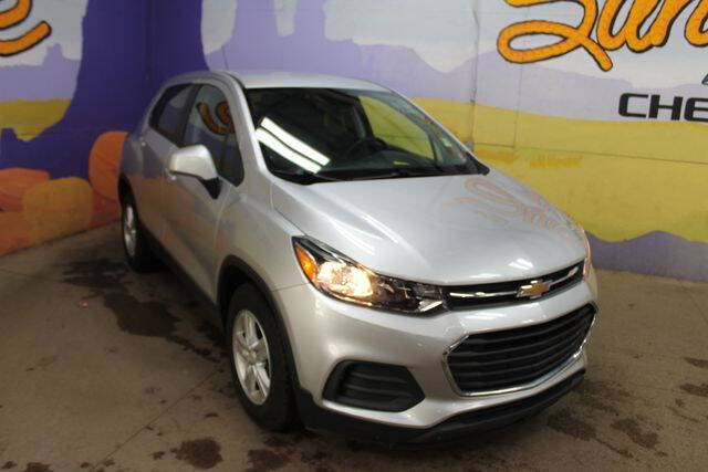 Silver 2020 Chevrolet Trax LS LS 4dr Crossover 2