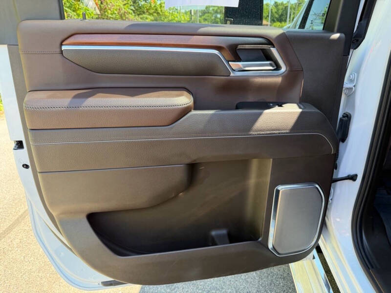 2025 GMC Sierra 3500HD