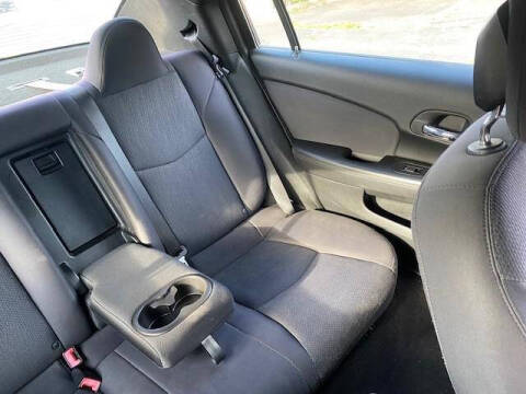 2013 Chrysler 200 LX