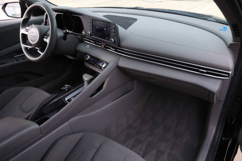2021 Hyundai Elantra