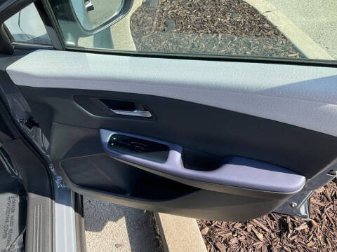 2026 Nissan LEAF Platinum+