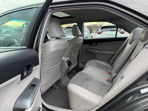 2014 Toyota Camry Hybrid XLE