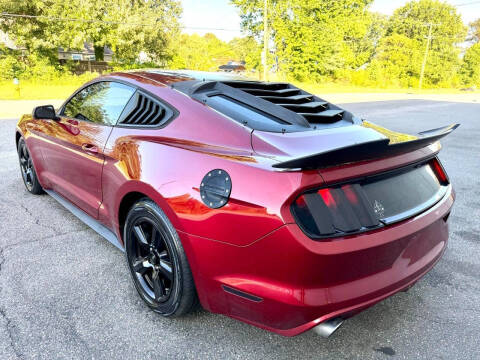 2017 Ford Mustang V6