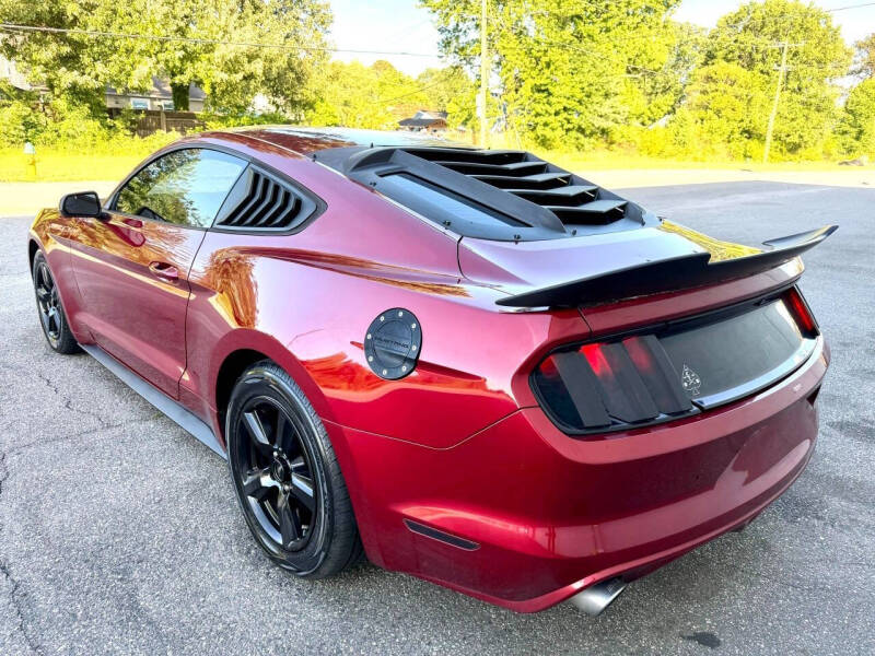2017 Ford Mustang V6