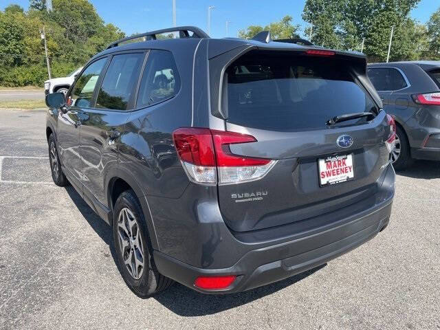 2022 Subaru Forester Premium