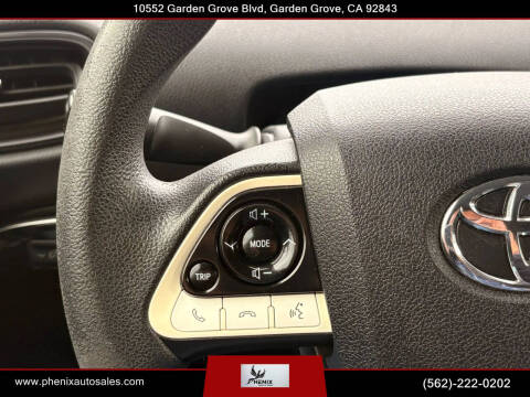 2016 Toyota Prius Two