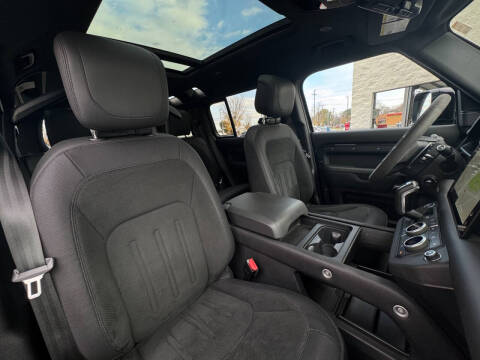 2023 Land Rover Defender