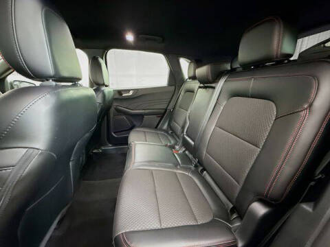 2024 Ford Escape ST-Line Select