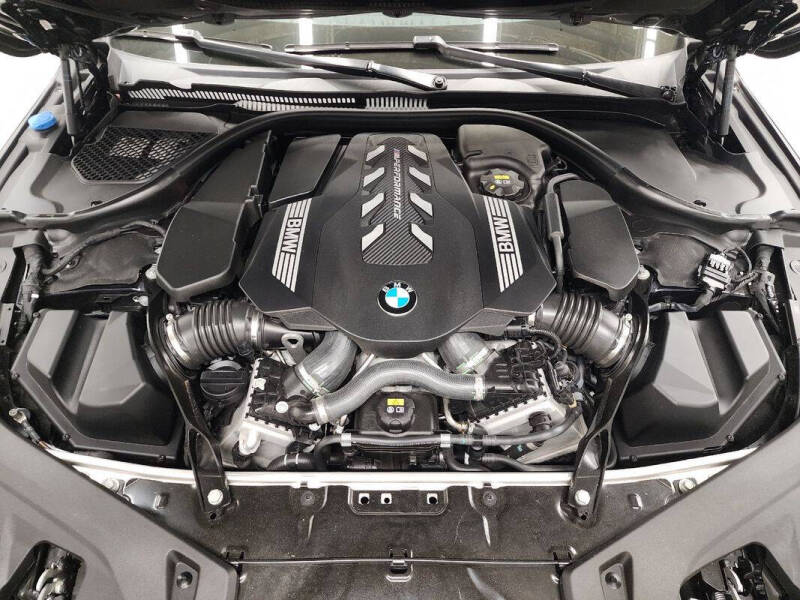 2022 BMW 8 Series M850i xDrive