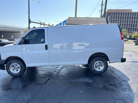 2020 Chevrolet Express 2500