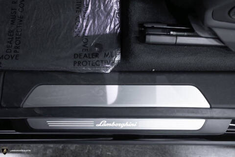 2023 Lamborghini Urus S