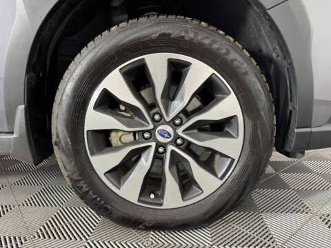 2024 Subaru Outback Touring