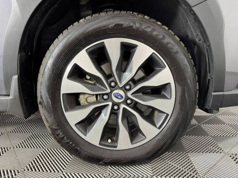 2024 Subaru Outback Touring