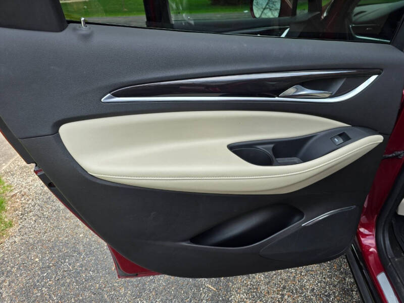 2019 Buick Enclave Essence