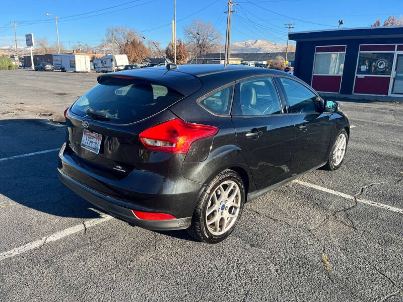 2015 Ford Focus SE photo 6