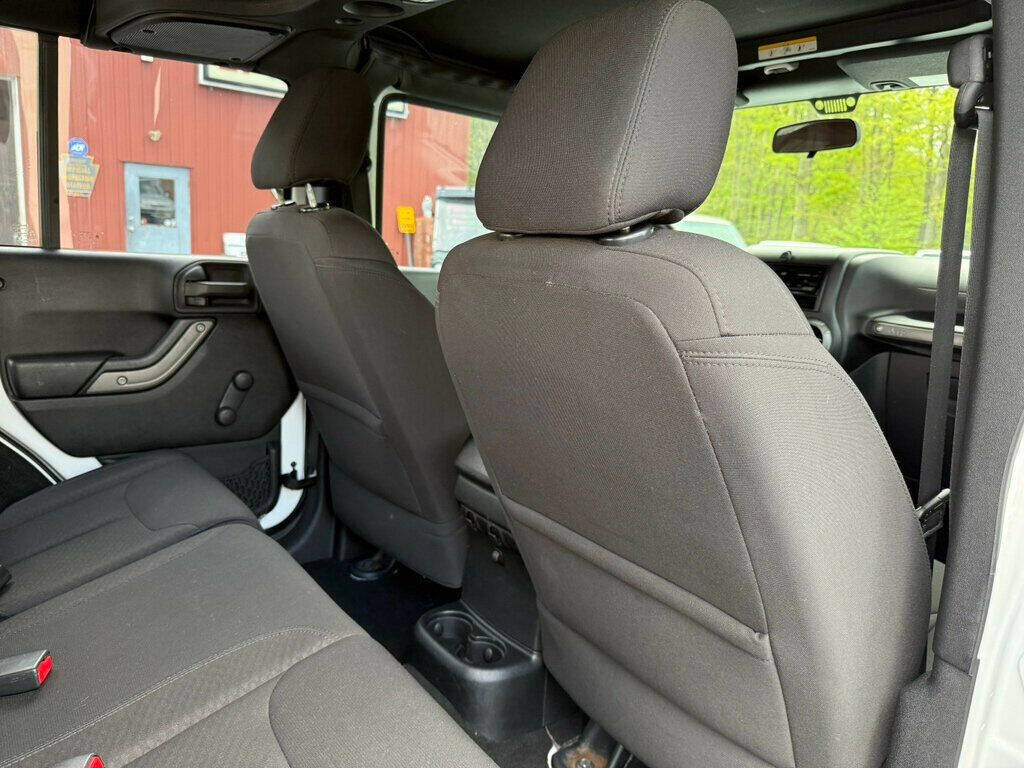 2015 Jeep Wrangler Unlimited 49