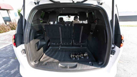 2023 Chrysler Pacifica Touring