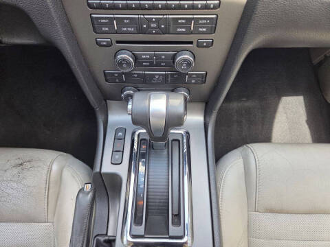 2010 Ford Mustang