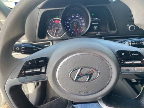 2022 Hyundai Elantra