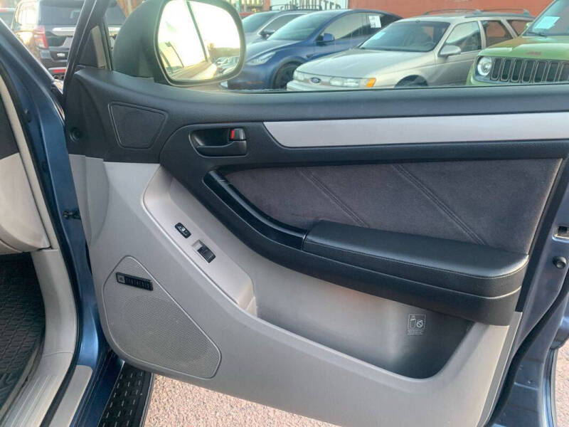 2004 Toyota 4Runner SR5