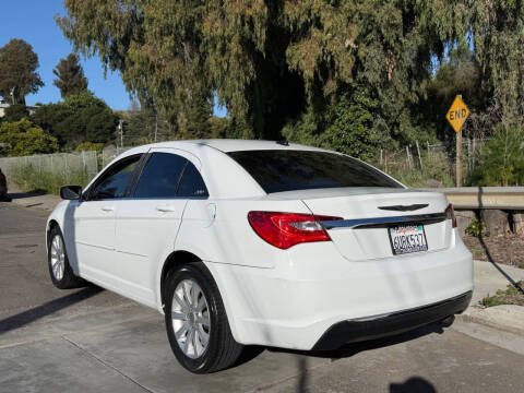 2012 Chrysler 200 Touring