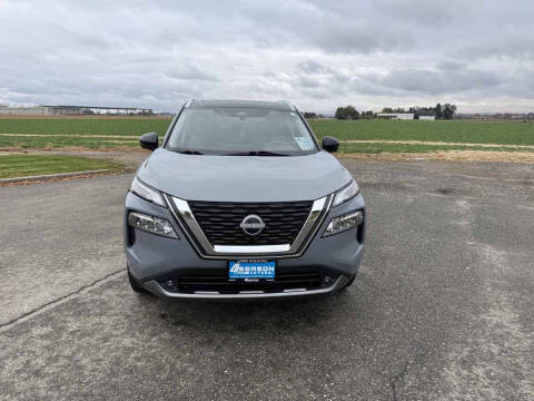 2022 Nissan Rogue SL