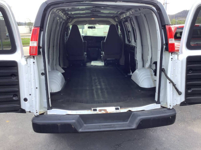 2021 Chevrolet Express 2500