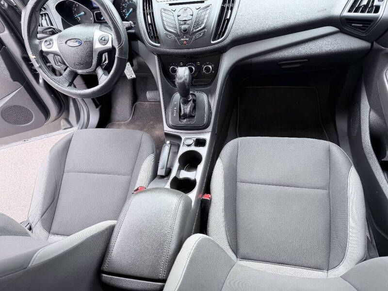 2014 Ford Escape S