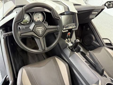 2019 Polaris Slingshot