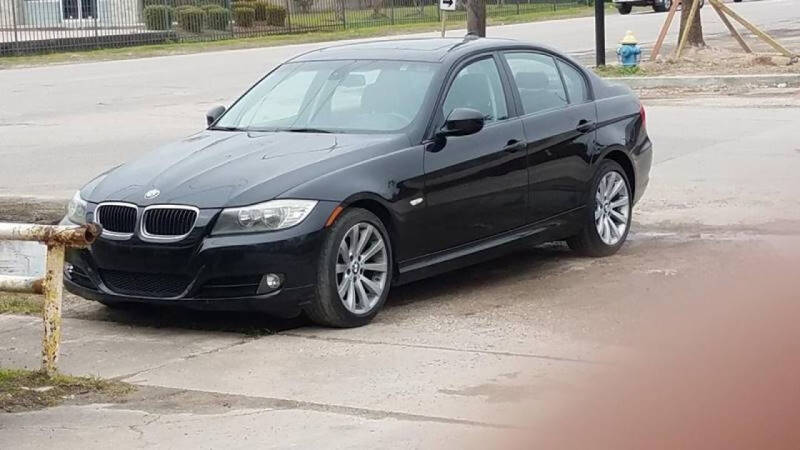 2011 BMW 3 Series for sale at North Loop West Auto Sales in Houston TX