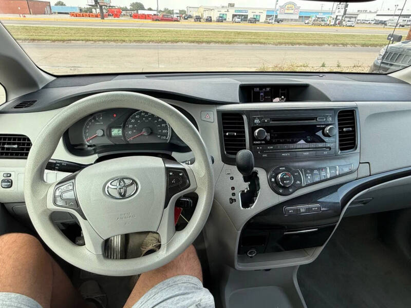 2014 Toyota Sienna