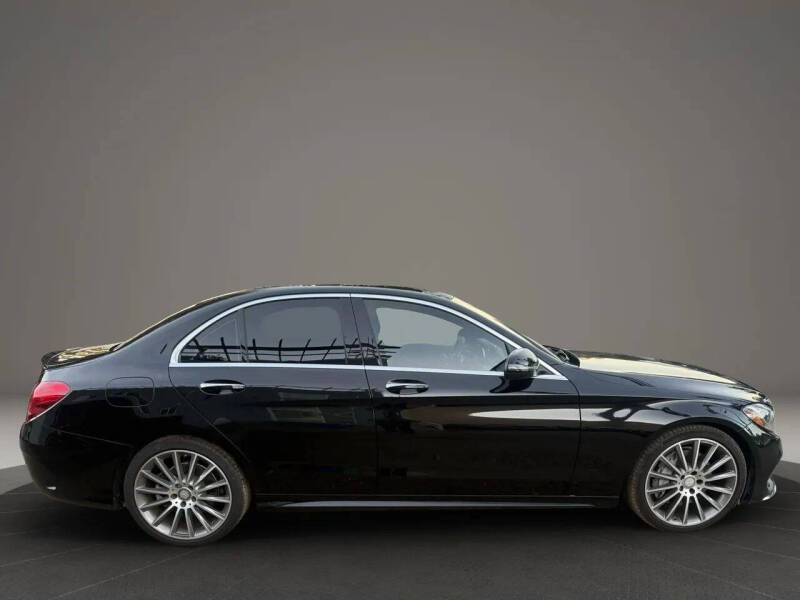 2016 Mercedes-Benz C-Class