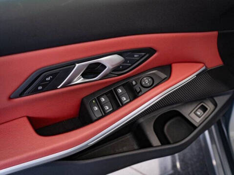 2025 BMW 3 Series 330i xDrive