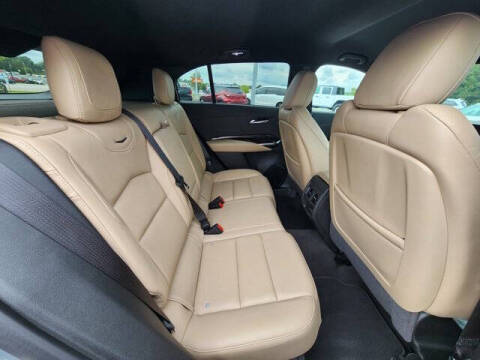 2024 Cadillac XT4 Premium Luxury