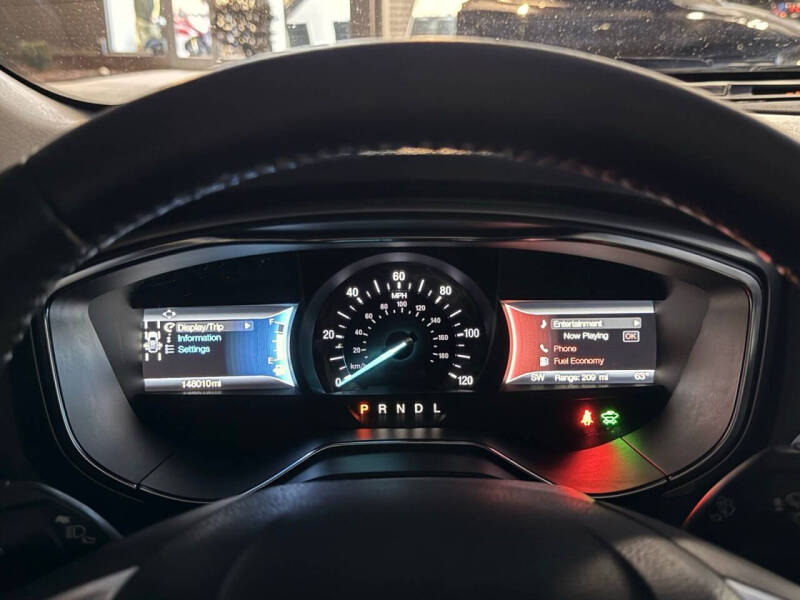 2017 Ford Fusion Hybrid SE