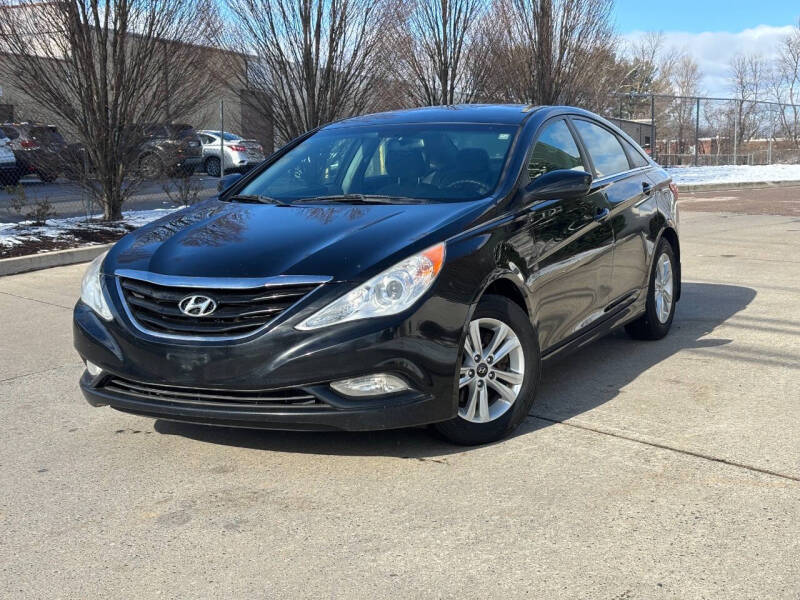 Hyundai Sonata's photo