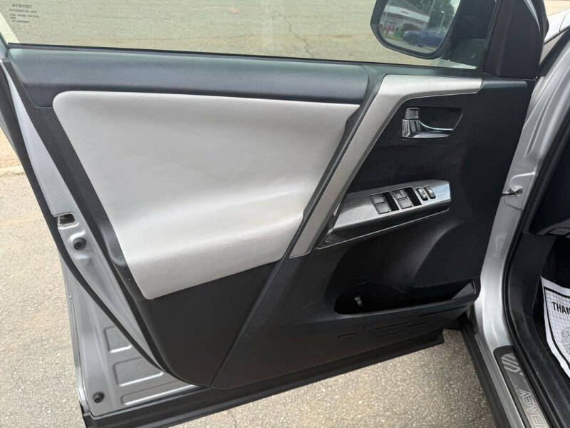 2018 Toyota RAV4 Adventure