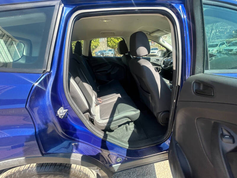2016 Ford Escape S