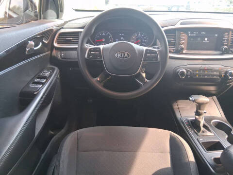 2019 Kia Sorento L