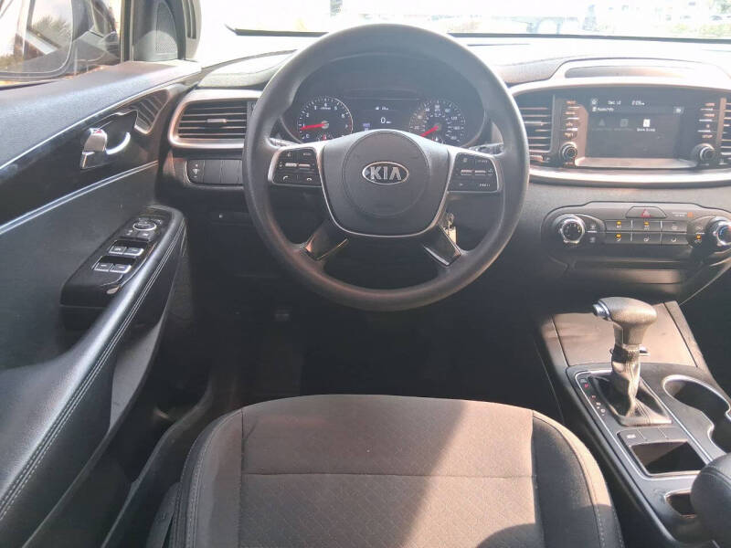 2019 Kia Sorento L