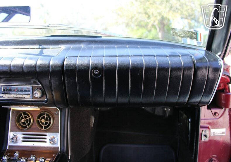 1964 Studebaker Avanti