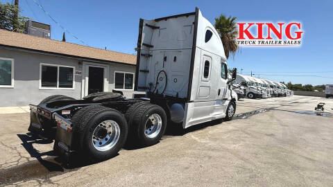 2023 Freightliner Cascadia